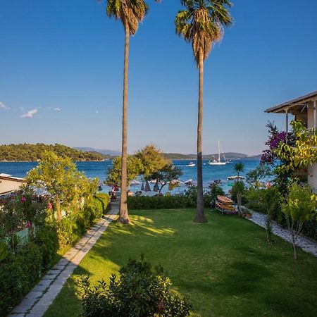الشقق الفندقية نيدريفي  Elati Beach المظهر الخارجي الصورة