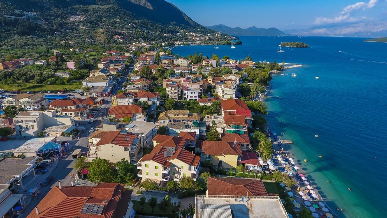 الشقق الفندقية نيدريفي  Elati Beach المظهر الخارجي الصورة